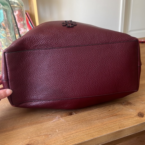 Tory Burch purse - Picture 4 of 9